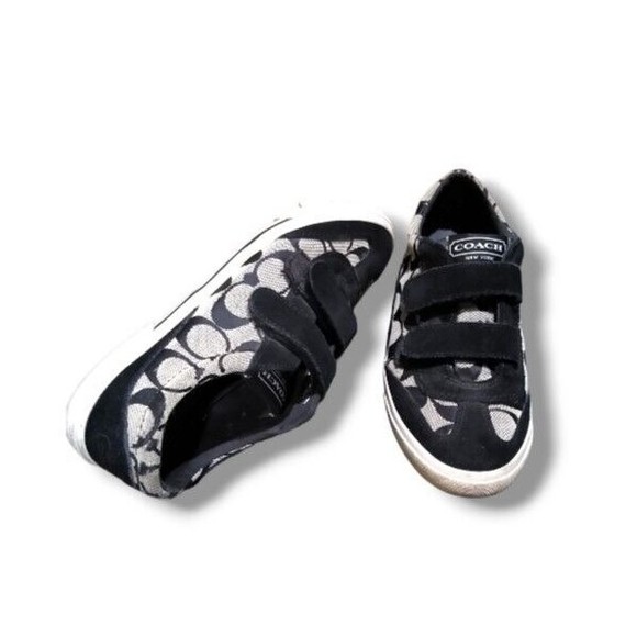 Coach New York Size 6.5 B Womens Priya Black Signature Print Strap Sneakers GUC - Picture 15 of 16